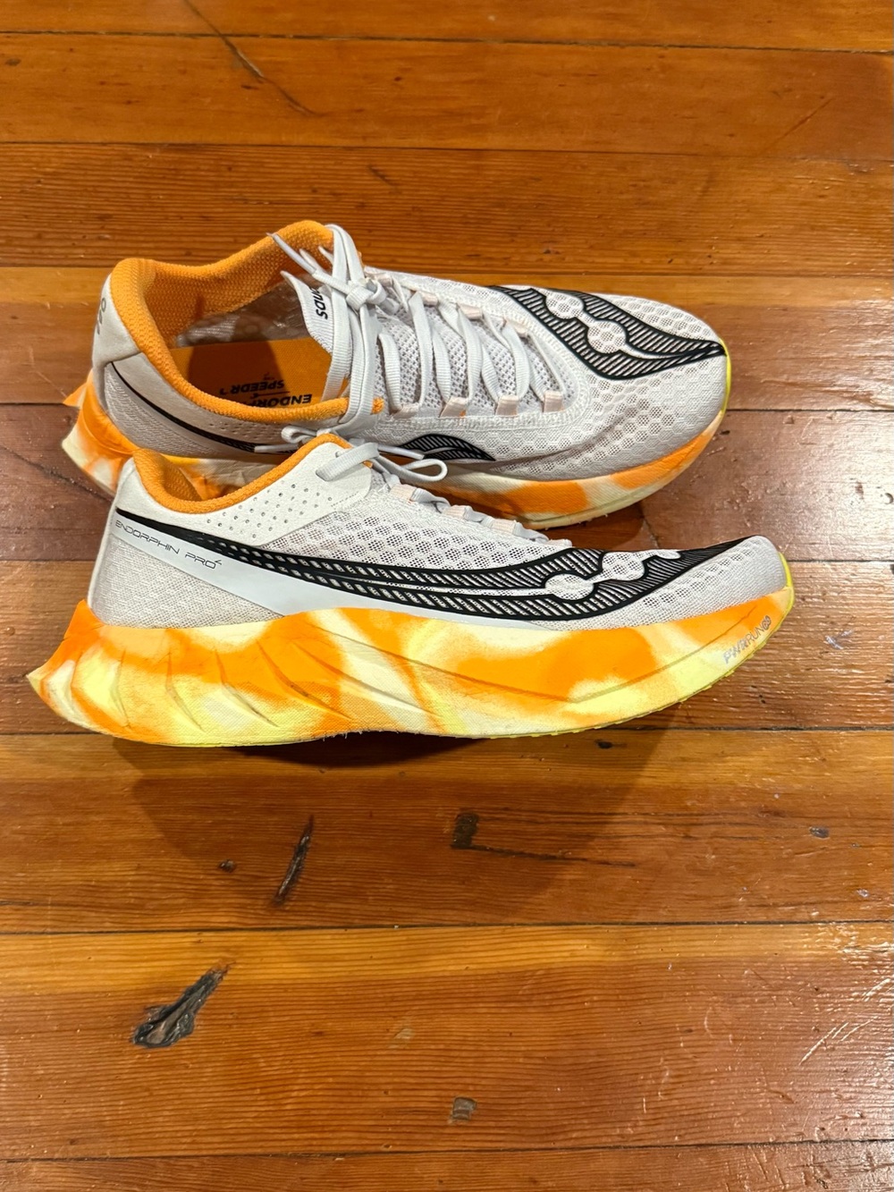 Men’s Saucony Endorphin Pro 4 size 9.5 - Picture 4 of 6